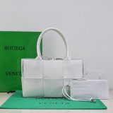 Perfect BOTTEGA VENETA Arco Small Tote Bag 30CM