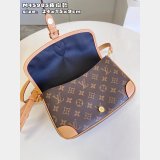 Diane Monogram Canvas M45985 Replica Louis Vuitton Luxury Bag