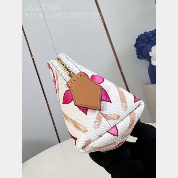 Pochette Cosmétique M11239 7 Star Louis Vuitton Fashion Replica Bag