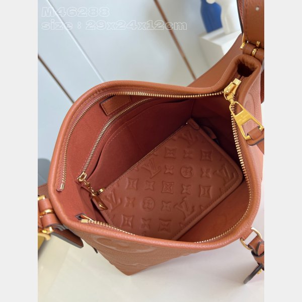 AAAA Louis Vuitton M11790 CarryAll Perfect Duplicate Bag