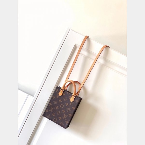 Louis Vuitton Petit Sac Plat Small Flat Shoulder M69442 Bag