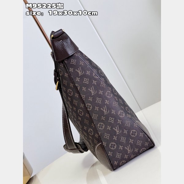 Louis Vuitton Replica Monogram M95225 Boulogne Shoulder Bag