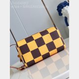 Locker Dopp Kit N40567 Shop Louis Vuitton Clutches Replica Bag