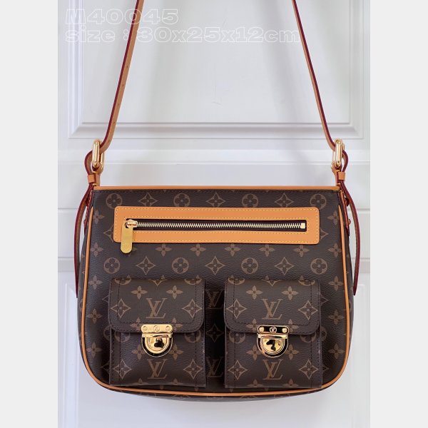 Hudson Shoulder 7 Star M40045 Replica Louis Vuitton Best Bag