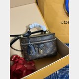 Vanity Chain Pouch Monogram Reverse M47125 Knockoff Louis Vuitton