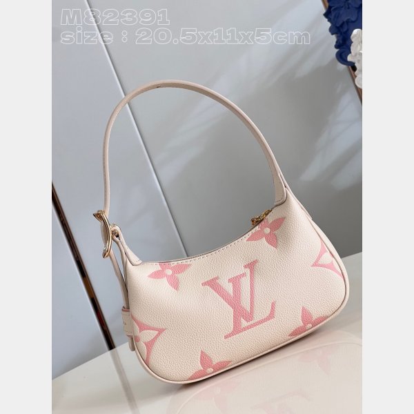 Moon Pochette M82391 Designer Louis Vuitton Replica Bag