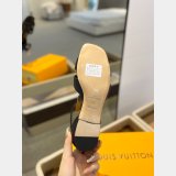 7 Star LV Isola Flat Sandal 1:1 Mirror