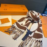 Duplicate LV Medallion Sheep Wool Scarf