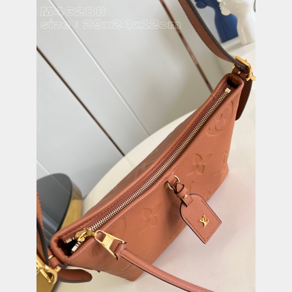 AAAA Louis Vuitton M11790 CarryAll Perfect Duplicate Bag