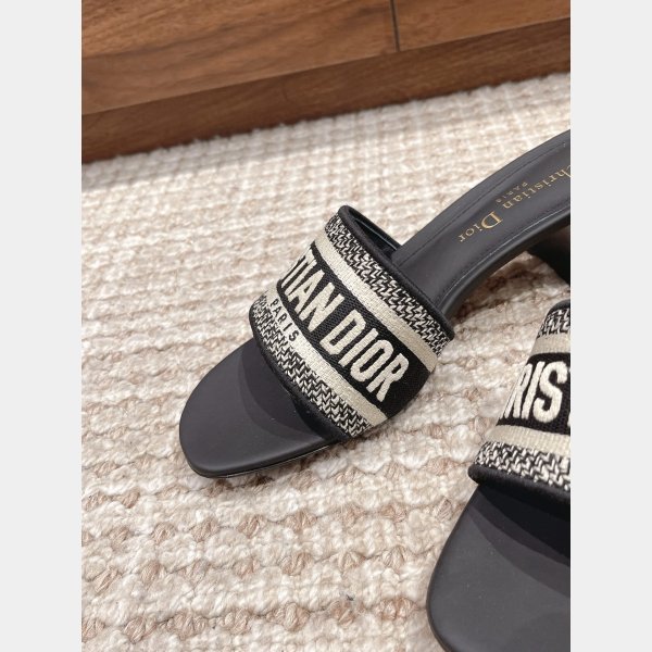 Replica Designer Dior Dway One-word embroidered slippers Shoes Online