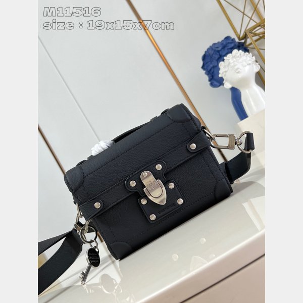 Fashion AAA+ M11516 Soul Trunk Men Louis Vuitton Black Bag