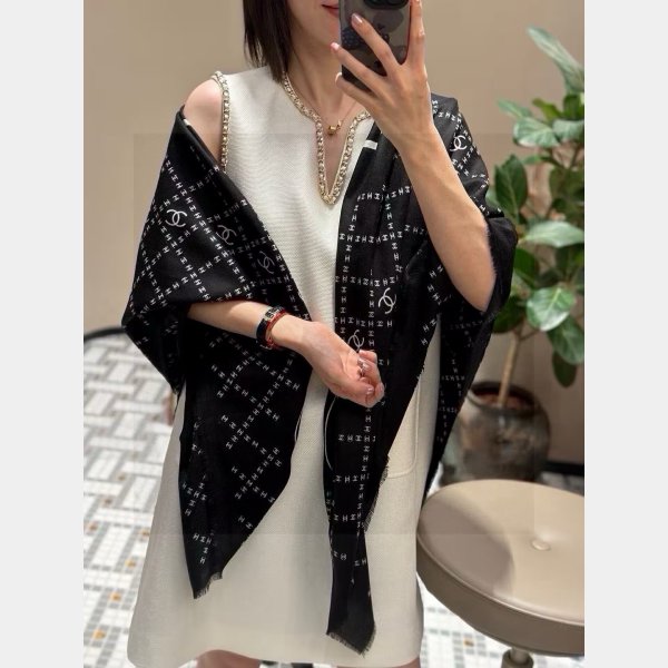 7 Star Chanel Double C Grid Square Scarf