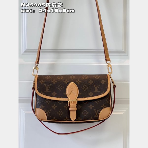 Diane Monogram Canvas M45985 Replica Louis Vuitton Luxury Bag