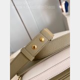 UK Lockme Tender M58557 Louis Vuitton AAA+ Replica Bag