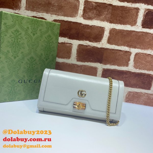 Gucci AAA+ 658243 Diana chain wallet Replica leather Fashion